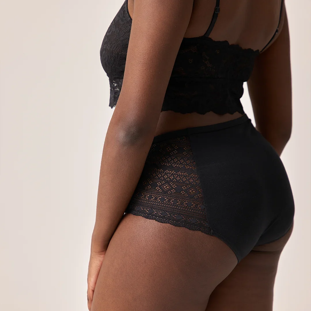 High Waist Hipster Panties mit Spitze | Schwarz - Image 3