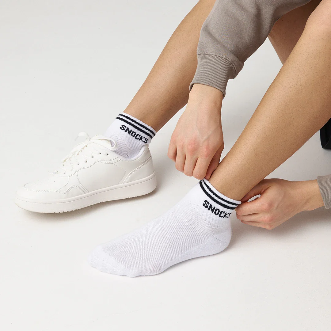 Retro Sneaker Socken | Schwarz (Streifen) - Image 5